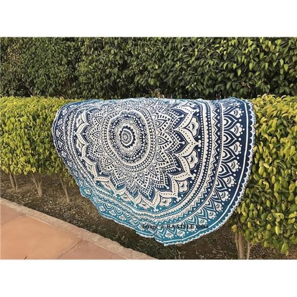 Aqua Blue Ombre Round Beach Tapestry Hippie/Boho Beach Blanket 70 inch Circle - Picture 3 of 3